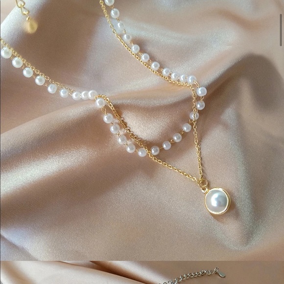 Elegant Pearl Chocker Layer Necklace - Picture 3 of 9